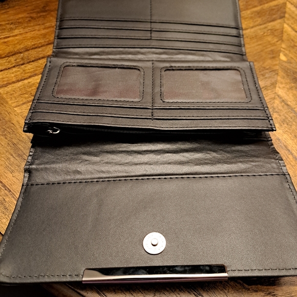 Wallet - Picture 3 of 4